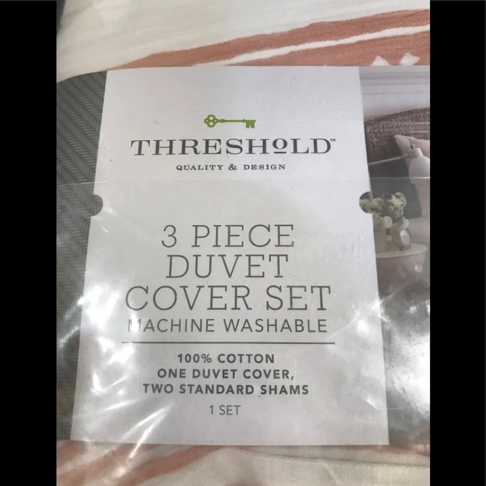 THRESHOLD 3 PIECE CORAL BORDER PRINT DUVET SET